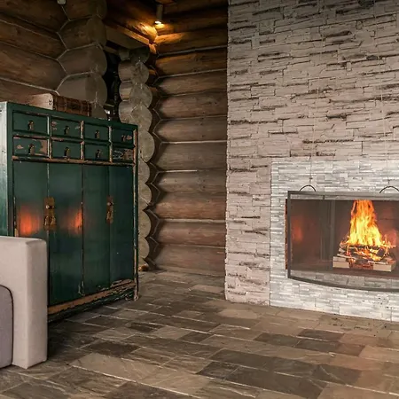 Chalet Charlton Estate