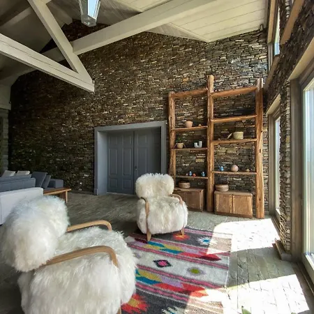 Dağ evi Charlton Estate