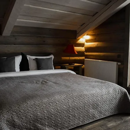 Charlton Estate Chalet *