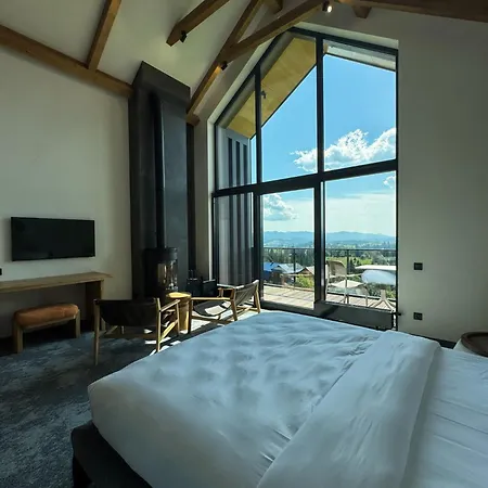 Charlton Estate Dağ evi Yablunytsia