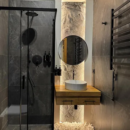 Charlton Estate Chalet Jablunyzja