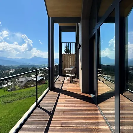 Charlton Estate * Yablunytsya