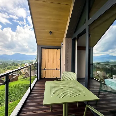 Chalet Charlton Estate *