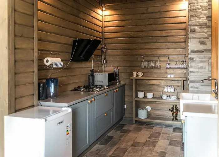 Charlton Estate * Яблоница