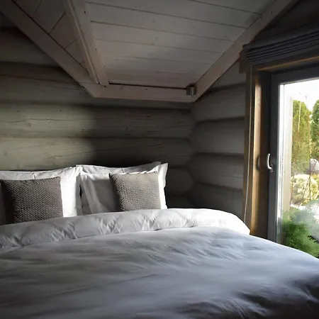 Chalet Charlton Estate